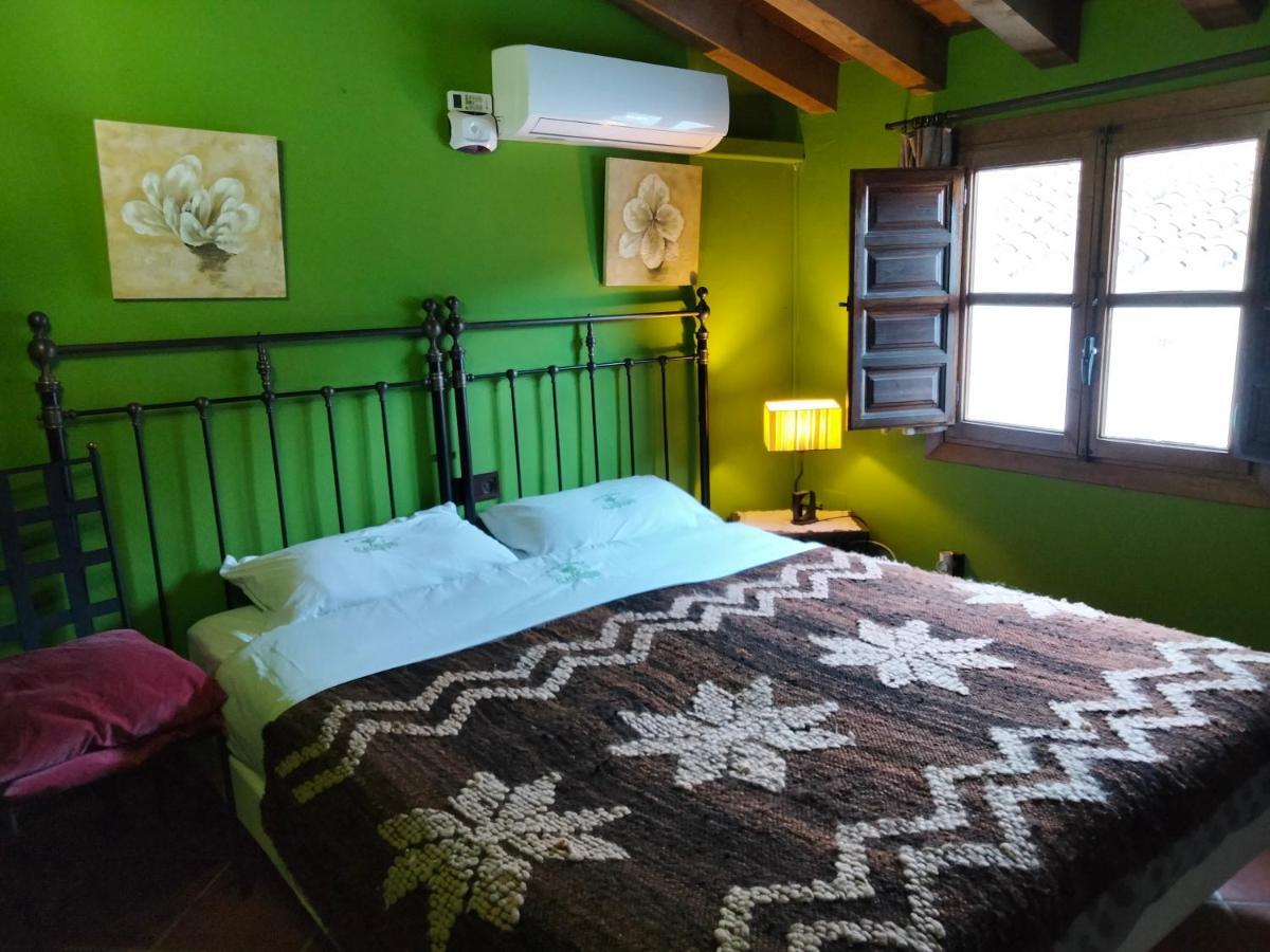 B&B The Lost Village El Acebuchal Фригиляна Екстериор снимка